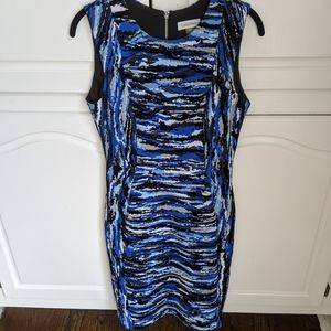 Calvin Klein Patterned Sleeveless Dress